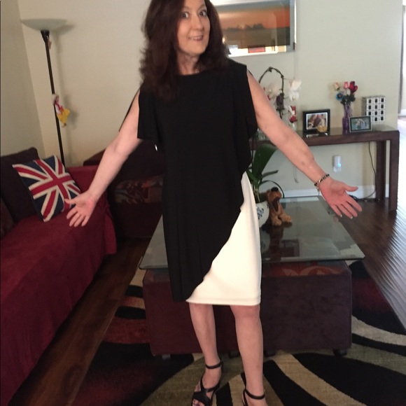 Meet your Posher, Cindy - Picture 4 of 4